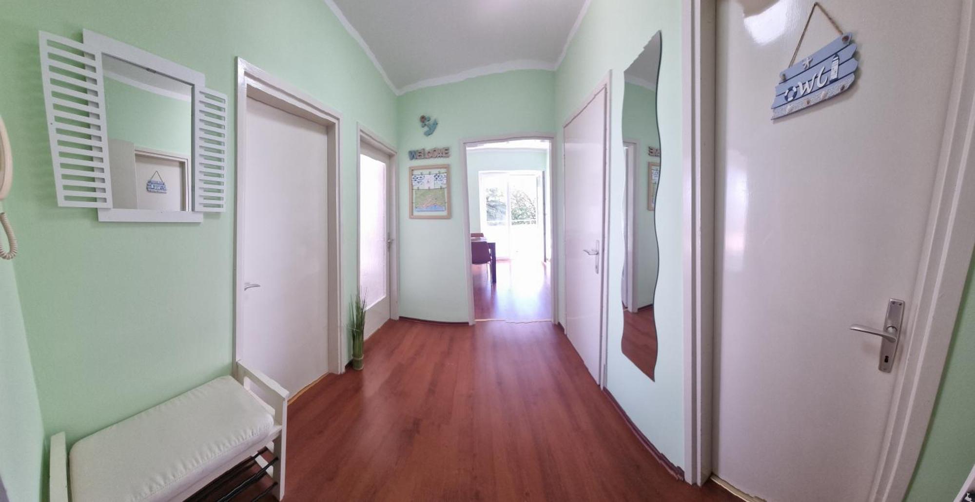 Apartment With Direct Sea View, Free Parking And Close To Beaches And Promenade Lovran Bagian luar foto